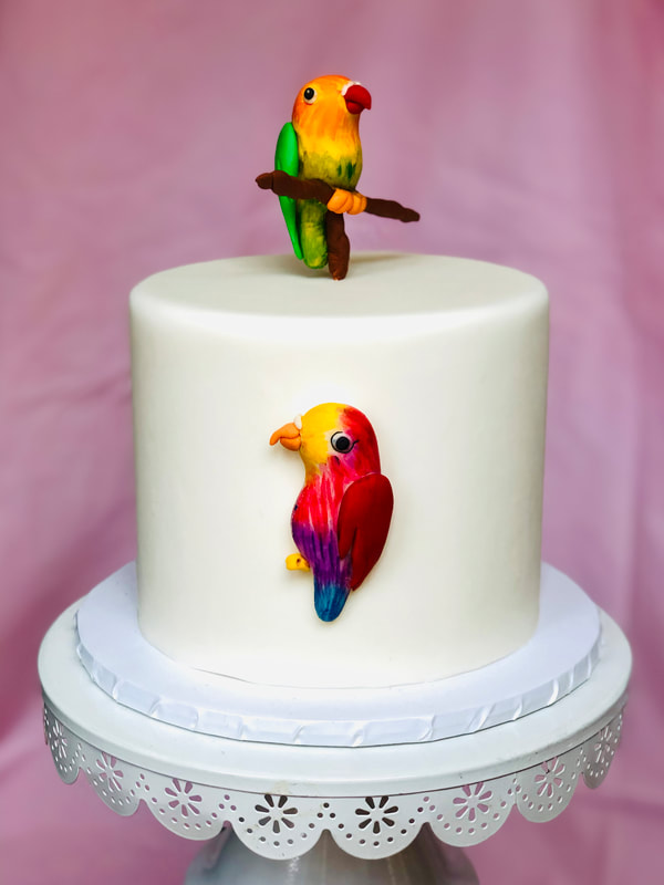 Parrot Cake with Parrot Cake Topper